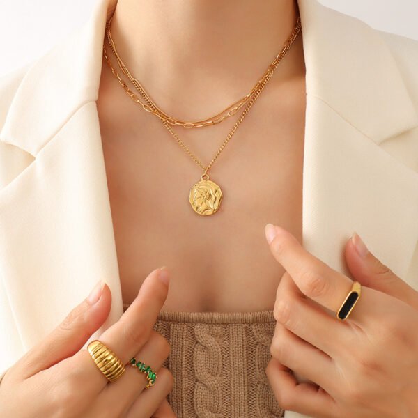 Roman Portrait Hip-Hop Necklace - Image 4